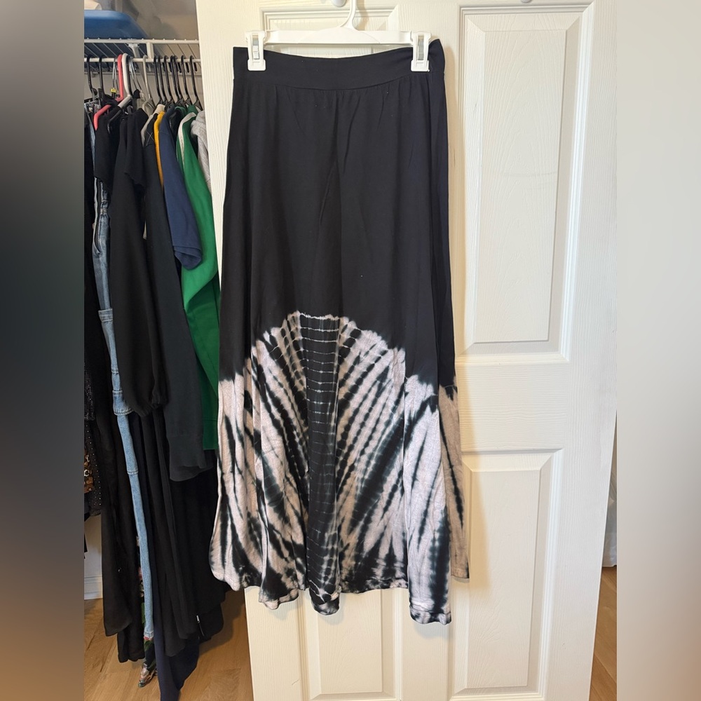 Black and White Tie-Dye Women's Skirt